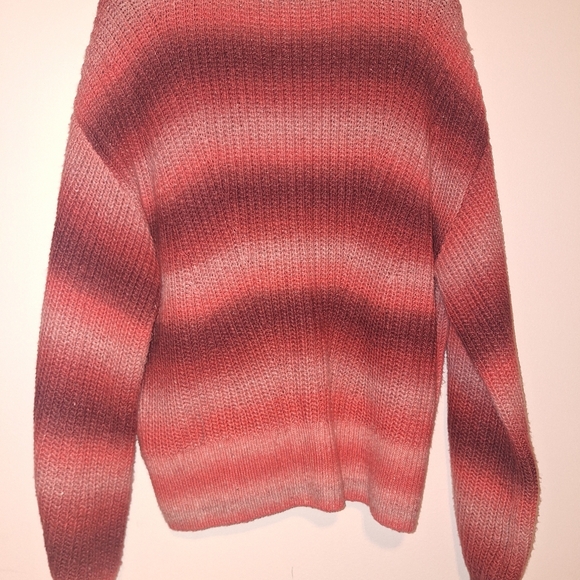 Scotch & Soda Large Pink Ombre Gradient Puffy Sleeve V-Neck Cardigan - Picture 9 of 10